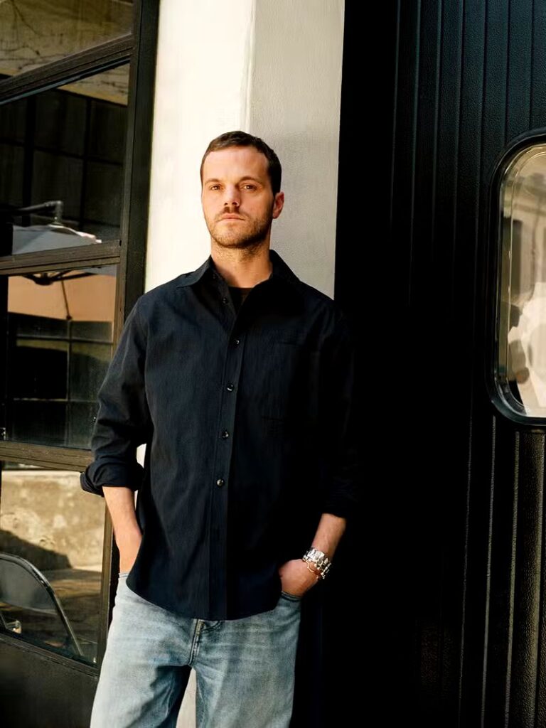 Matthieu Blazy: El nuevo director creativo de Chanel.